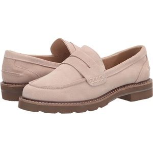 Anne Klein Emmylou Loafer in Beige.